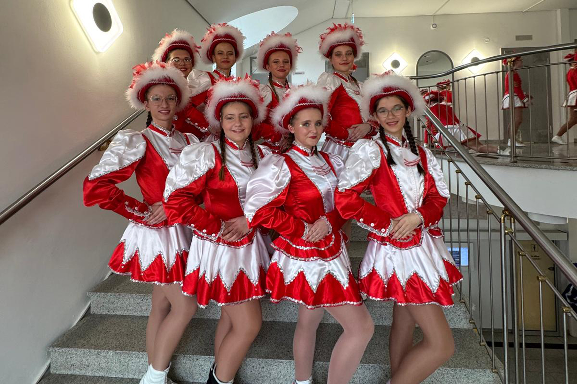 Tanzgruppe Rote Garde